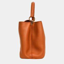 مملوكة مسبقًا Louis Vuitton Brown Smooth Leather Souple Capucines GM with Strap