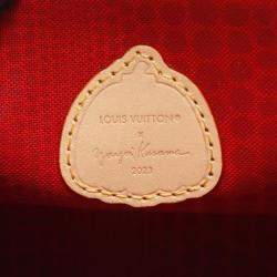 مملوكة مسبقًا حقيبة توت لوي فيتون أون ذا جو مم يوي كوساما قماش مونوغرام بني