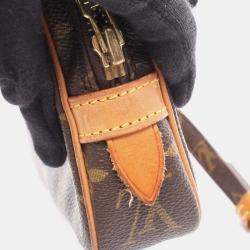 مملوكة مسبقًا حقيبة لوي فيتون مارلي بندوليير قماش مونوغرام بني شولدر