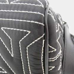 مملوكة مسبقًا Louis Vuitton Black Nylon Lv Snow Dopp Kit Pouch