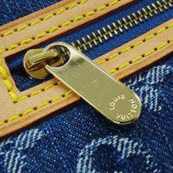 مملوكة مسبقًا Louis Vuitton Monogram Denim Clutch Bag Blue