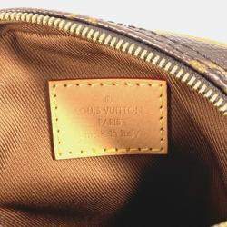 Pre Owned Louis Vuitton Monogram Game On Collection Panam Pochette Small Heart Shoulder Bag In Canvas Brown
