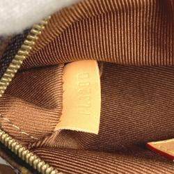 Pre Owned Louis Vuitton Monogram Game On Collection Panam Pochette Small Heart Shoulder Bag In Canvas Brown