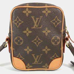 Pre Owned Louis Vuitton Monogram Game On Collection Panam Pochette Small Heart Shoulder Bag In Canvas Brown