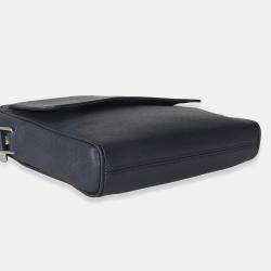 Pre Owned Louis Vuitton Navy Taiga Alex Messenger