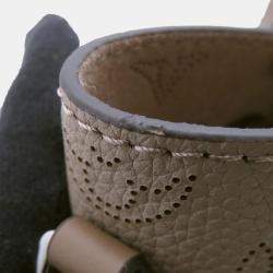 مملوكة مسبقًا Louis Vuitton Hina Galet Monogram Mahina Size Pm