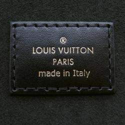 Pre Owned حقيبة لويس فيتون فانيتي نوير مونوغرام مونوغرام ريفيرس كانفاس حجم PM