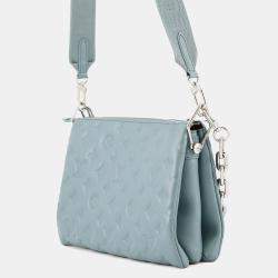 مملوكة مسبقًا حقيبة لويس فيتون كوسين جلد حمل منقوش أزرق جليدي/أحمر حجم صغير