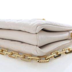 Pre Owned حقيبة لوي فيتون بيضاء منقوشة جلد الحمل كوسان بيم