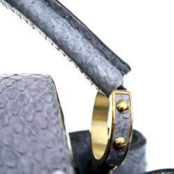 مملوكة مسبقًا Louis Vuitton Blue Python Capucines BB