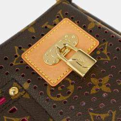 مملوكة مسبقًا Louis Vuitton Monogram Perfo Pochette Accessoires Handbag
