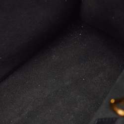 Pre Owned حقيبة لويس فيتون أونثيغو جلد إيمبرتينت مونوغرامية سوداء PM