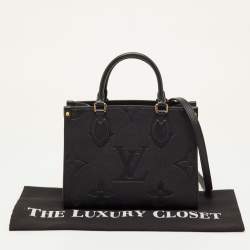 Pre Owned حقيبة لويس فيتون أونثيغو جلد إيمبرتينت مونوغرامية سوداء PM