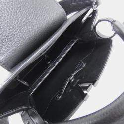 مملوكة مسبقًا Louis Vuitton Capucines Bb Handbag