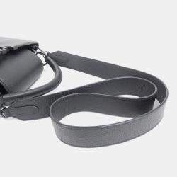 مملوكة مسبقًا Louis Vuitton Capucines Bb Handbag