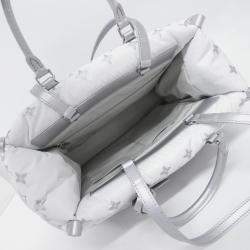 Pre Owned حقيبة لويس فويتون مونوغرام نايلون (LV سكي) متوسطة On The Go