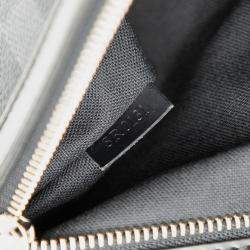 مملوكة مسبقًا Louis Vuitton Black Damier Graphite Mick MM