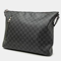 مملوكة مسبقًا Louis Vuitton Black Damier Graphite Mick MM