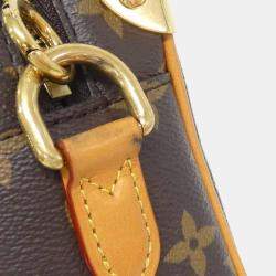 مملوكة مسبقًا Louis Vuitton Monogram Mini Soft Trunk Shoulder Bag