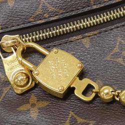 مملوكة مسبقًا Louis Vuitton Monogram Mini Soft Trunk Shoulder Bag
