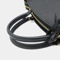 مملوكة مسبقًا حقيبة لويس فيتون بيتي بلاي مونوغرام إمبريانت كروس/كتف في نور أسود