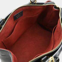 مملوكة مسبقًا حقيبة لويس فيتون بيتي بلاي مونوغرام إمبريانت كروس/كتف في نور أسود