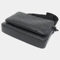 مملوكة مسبقًا Louis Vuitton Monogram Shadow Trio Messenger Shoulder Bag
