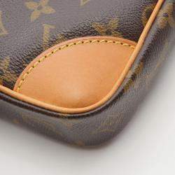 Pre Owned Louis Vuitton Danube Monogram Canvas Crossbody Bag