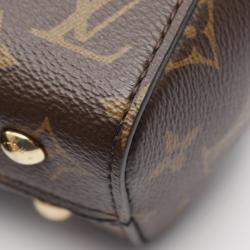 مملوكة مسبقًا Louis Vuitton Cluny Mini Monogram Canvas Crossbody Bag