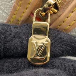 مملوكة مسبقًا Louis Vuitton Tm Corocoro Clutch White Monogram Multicolor