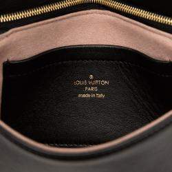 مملوكة مسبقًا Louis Vuitton Black Monogram Embossed Pochette Coussin