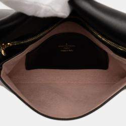 مملوكة مسبقًا Louis Vuitton Black Monogram Embossed Pochette Coussin