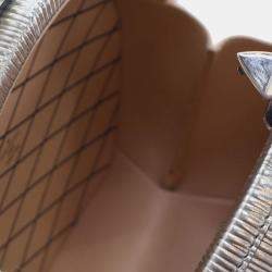 مملوكة مسبقًا Louis Vuitton Silver Epi Petite Boite Chapeau