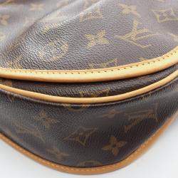 مملوكة مسبقًا Louis Vuitton Menilmontant PM Brown Monogram Canvas Leather Crossbody Bag
