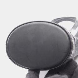 مملوكة مسبقًا Louis Vuitton Bucket Black Monogram Satin Shoulder Bag