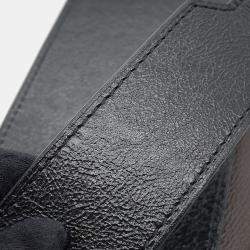 مملوكة مسبقًا حقيبة خصر بوم لويس فويتون دوفين نوار مونوغرام جاينت ريفيرس