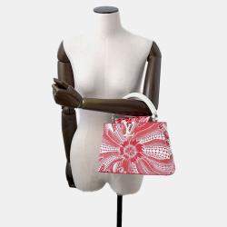 Pre Owned حقيبة لويس فويتون كابوسينيس زهر نفسي/أبيض جلد توريلون مقاس بي بي