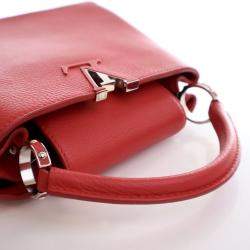 مملوكة مسبقًا حقيبة لوي فيتون كابوسين توريلون "بي بي"