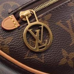 مملوكة مسبقًا حقيبة لوي فيتون لاوب جلد بقماش مونوغرام بني للكتف