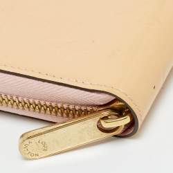 Pre Owned Louis Vuitton Rose Angelique Monogram Vernis Zippy Wallet