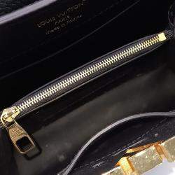 مملوكة مسبقًا Louis Vuitton Black Leather My Capucines