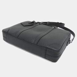 مملوكة مسبقًا حقيبة يد لوي فيتون تايغا بورتو دوكيومنت فوياج