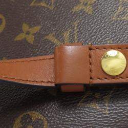 Pre Owned حقيبة كتف لويس فيتون دوفين مونوغرام ريفيرس MM