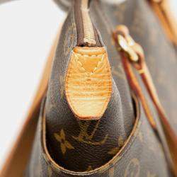 مملوكة مسبقًا حقيبة لويس فيتون بني مونوجرام توتالي PM