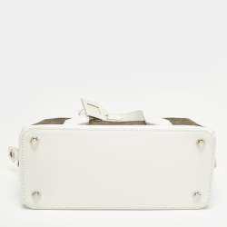 مملوكة مسبقًا Louis Vuitton Dora PM White Monogram Canvas Bag