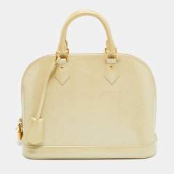 مملوكة مسبقًا Louis Vuitton Alma PM Blanc Corail Monogram Vernis Bag