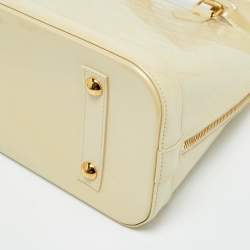 مملوكة مسبقًا Louis Vuitton Alma PM Blanc Corail Monogram Vernis Bag