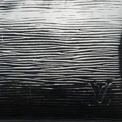 Pre Owned محفظة لوي فيتون زيبي جلد أيبي أسود