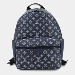 مملوكة مسبقًا Louis Vuitton Monogram Shadow Discovery Backpack Pm Leather Navy Blue