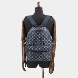 مملوكة مسبقًا Louis Vuitton Monogram Shadow Discovery Backpack Pm Leather Navy Blue
